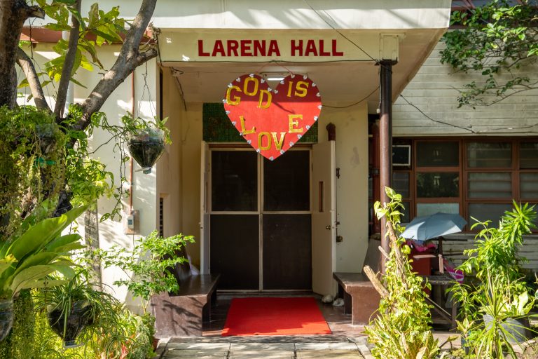 Larena Hall, photo 14 of 19