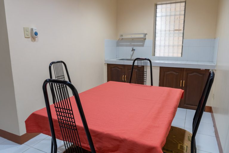 Woodward Apartment, photo 8 of 13