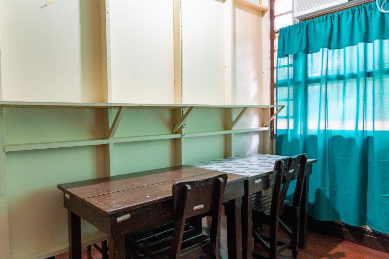 Larena Hall, photo 10 of 19