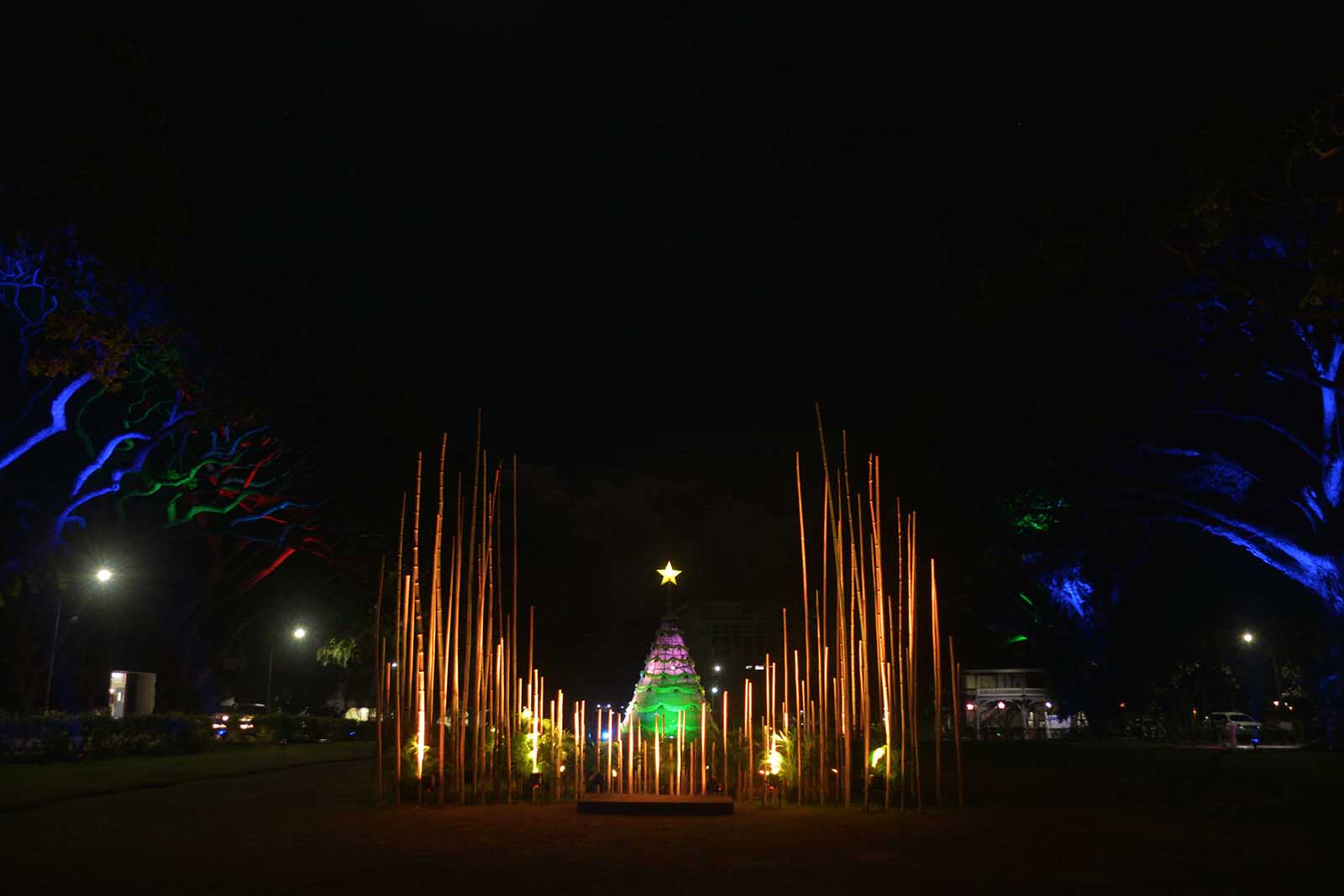 SU adds studentmade bamboo photo booth as Christmas decor Silliman