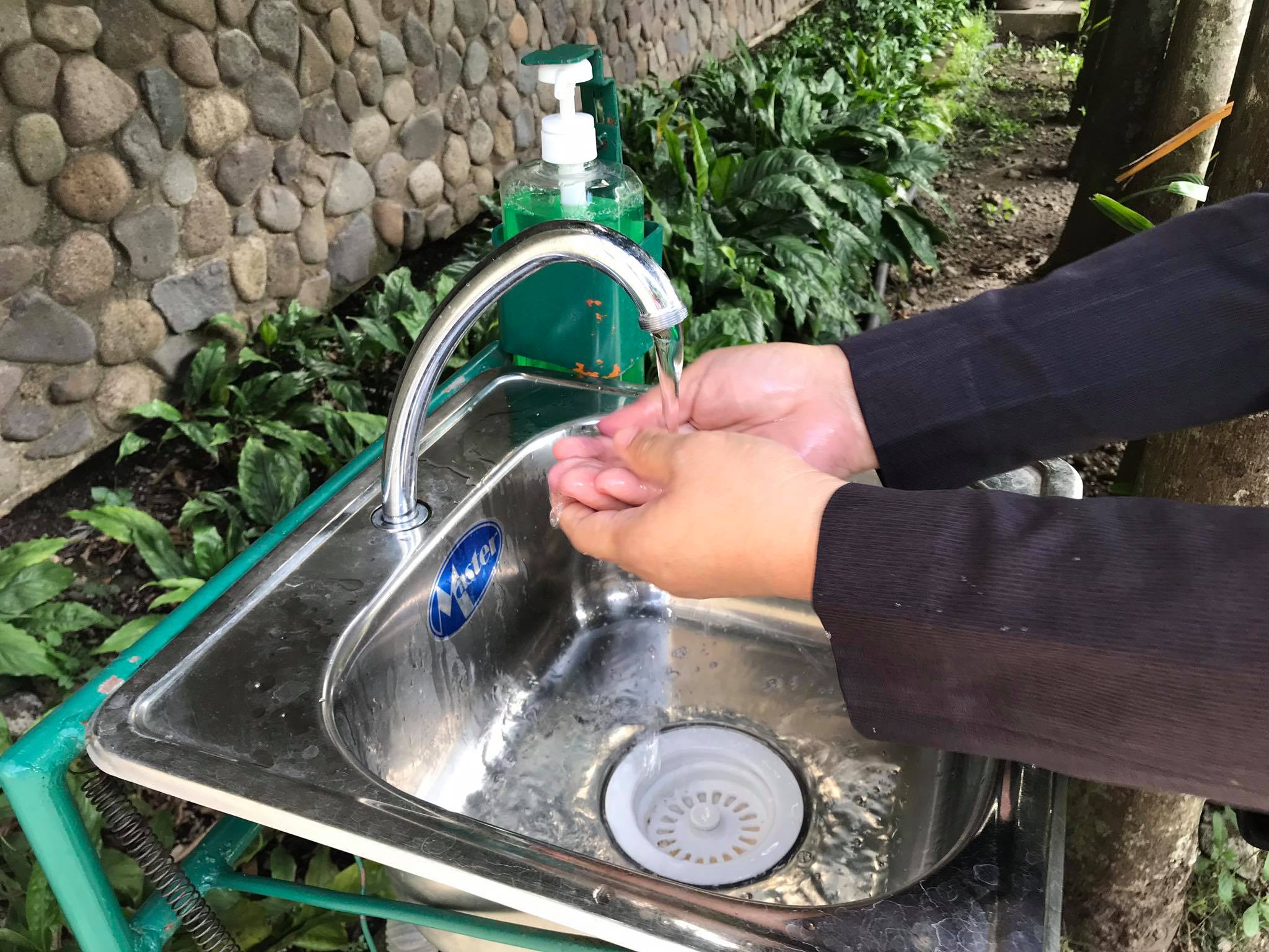 SU installs touch-free handwashing stations at gates