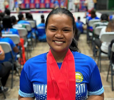 SU junior high school student bags awards for archery in nat’l sports competition
