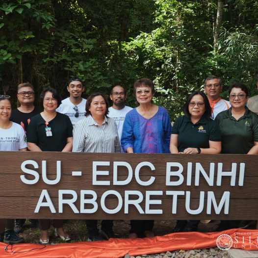 SU and EDC unveil Palinpinon arboretum marker