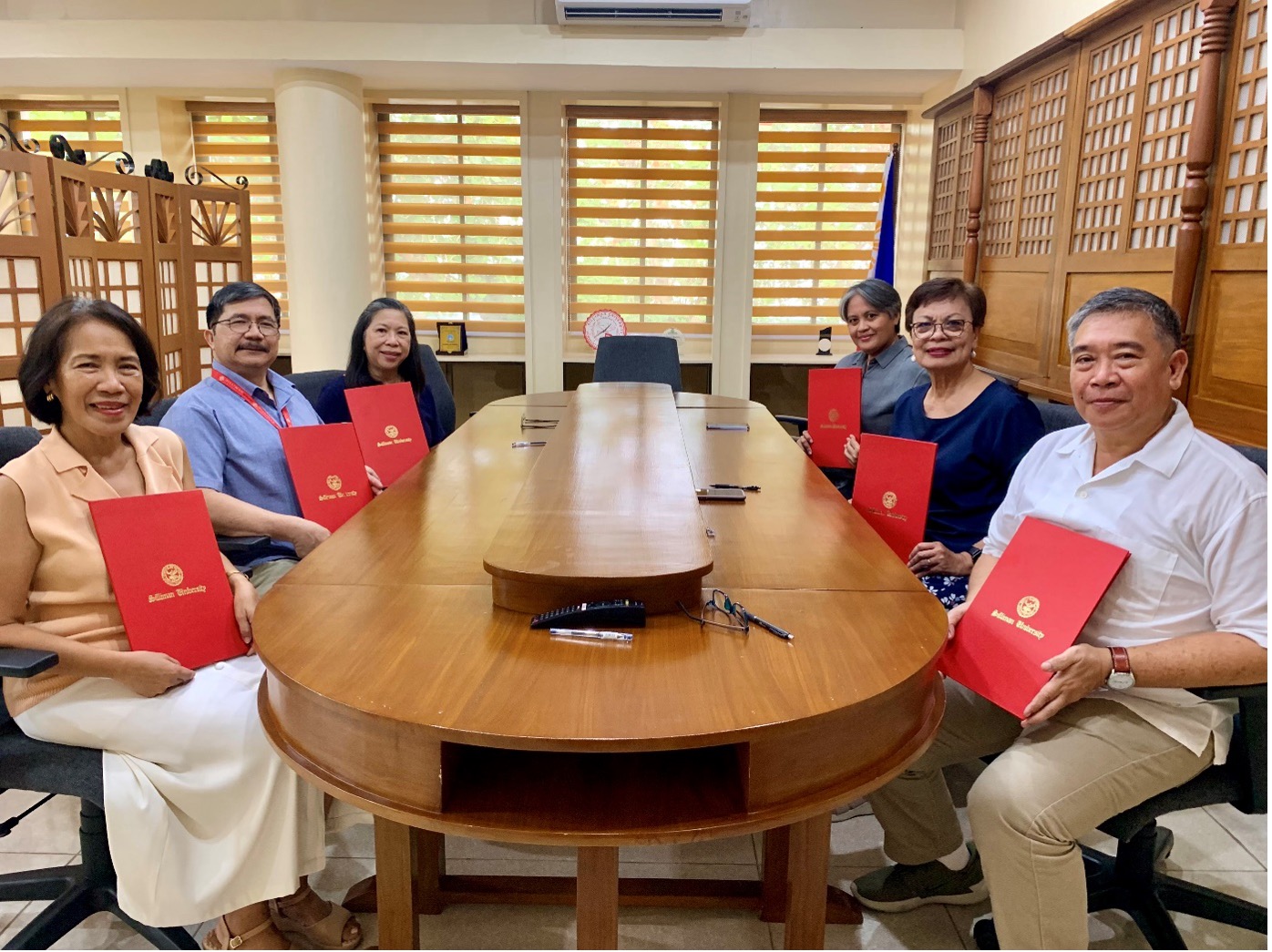 High School Alumni Group Ink Scholarship MOA